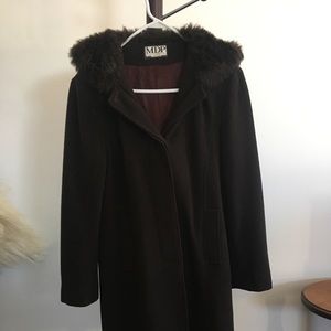 100% Wool Chocolate Brown Coat knee-length